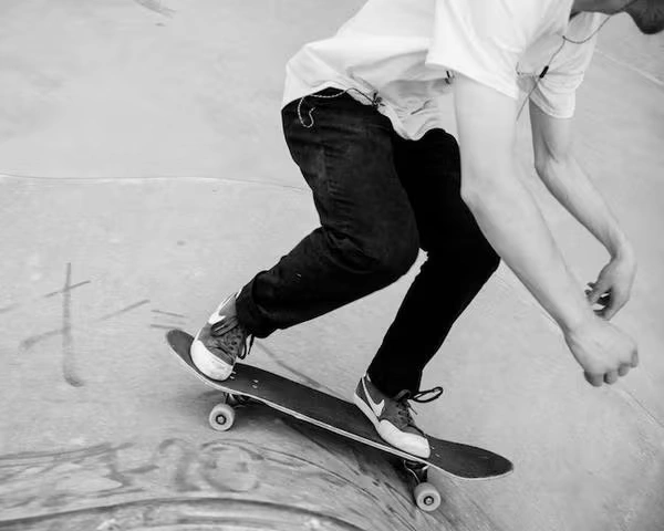 The Art Of Movement - Skateboarding Image 2